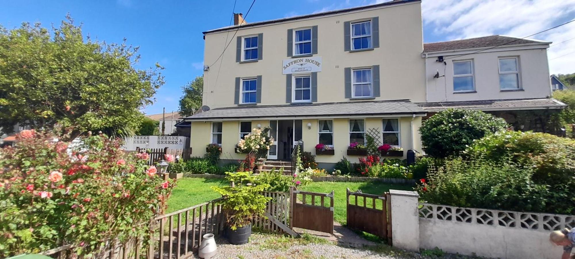Saffron House Bed and Breakfast Combe Martin Buitenkant foto
